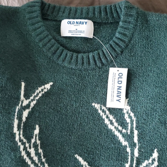 Green Sweater with Stag Design - Picture 2 of 4